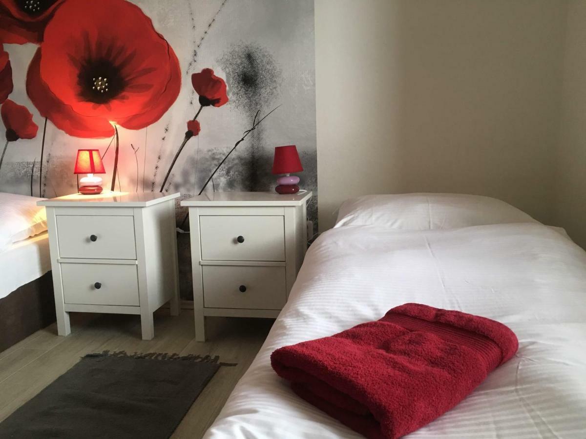 Apartmám na náměstí II Opočno Exterior foto