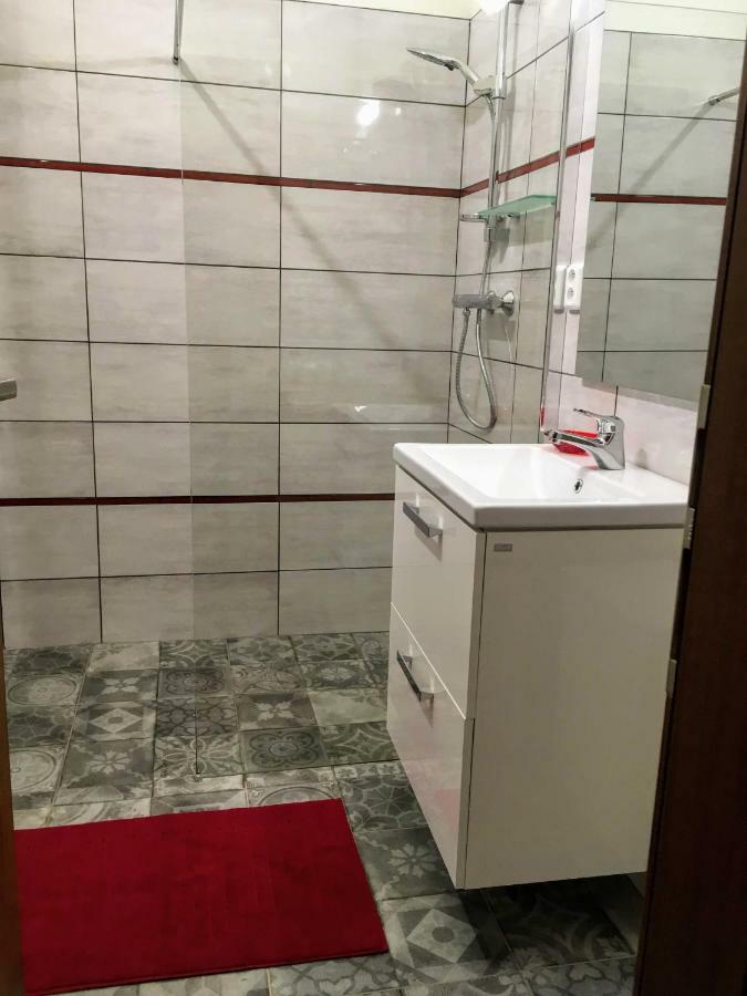 Apartmám na náměstí II Opočno Exterior foto